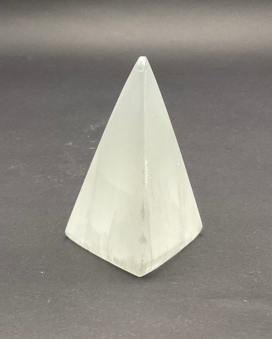 Selenite Collection Pyramid