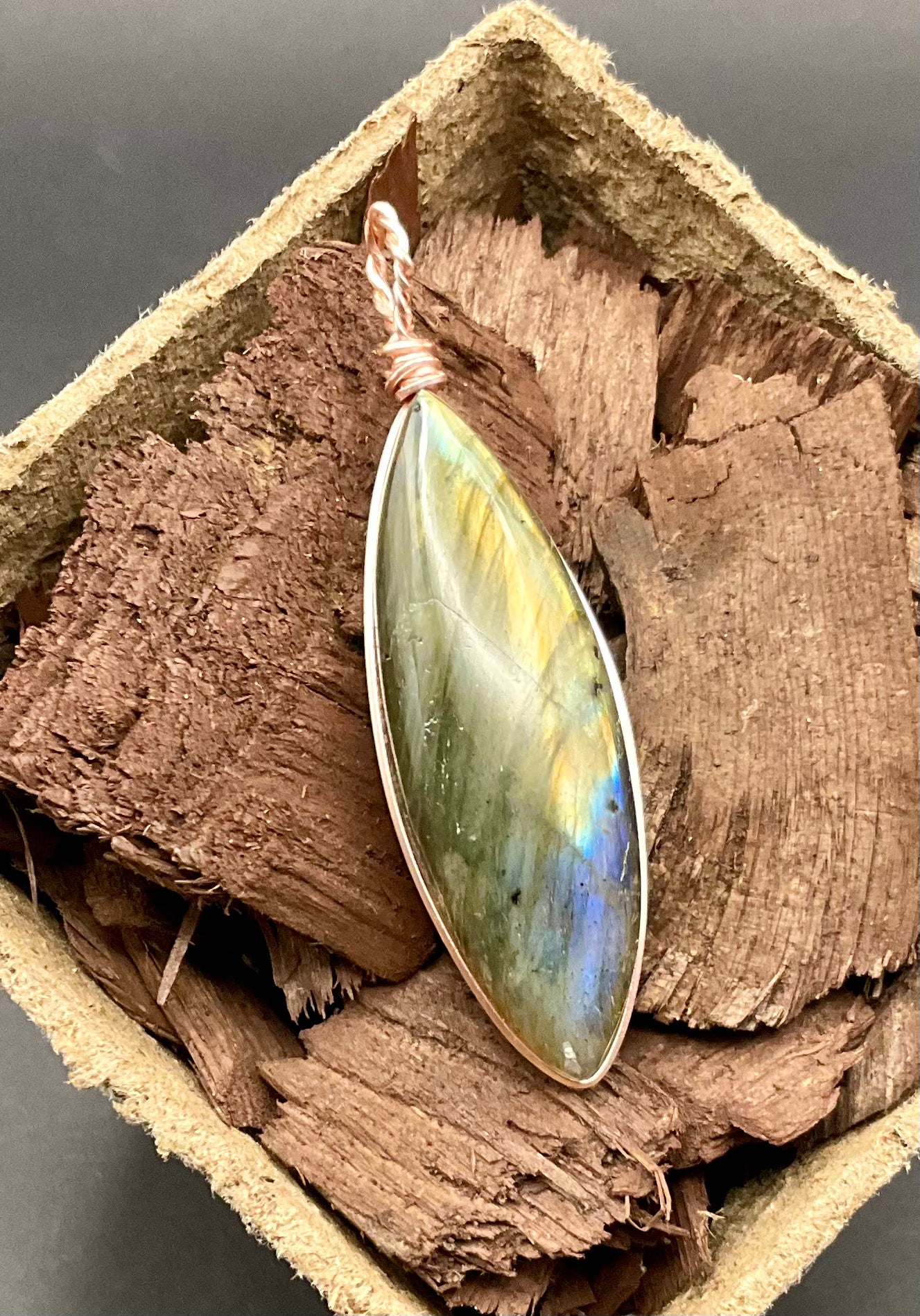 Labradorite Pendant #08 Wire Wrapped