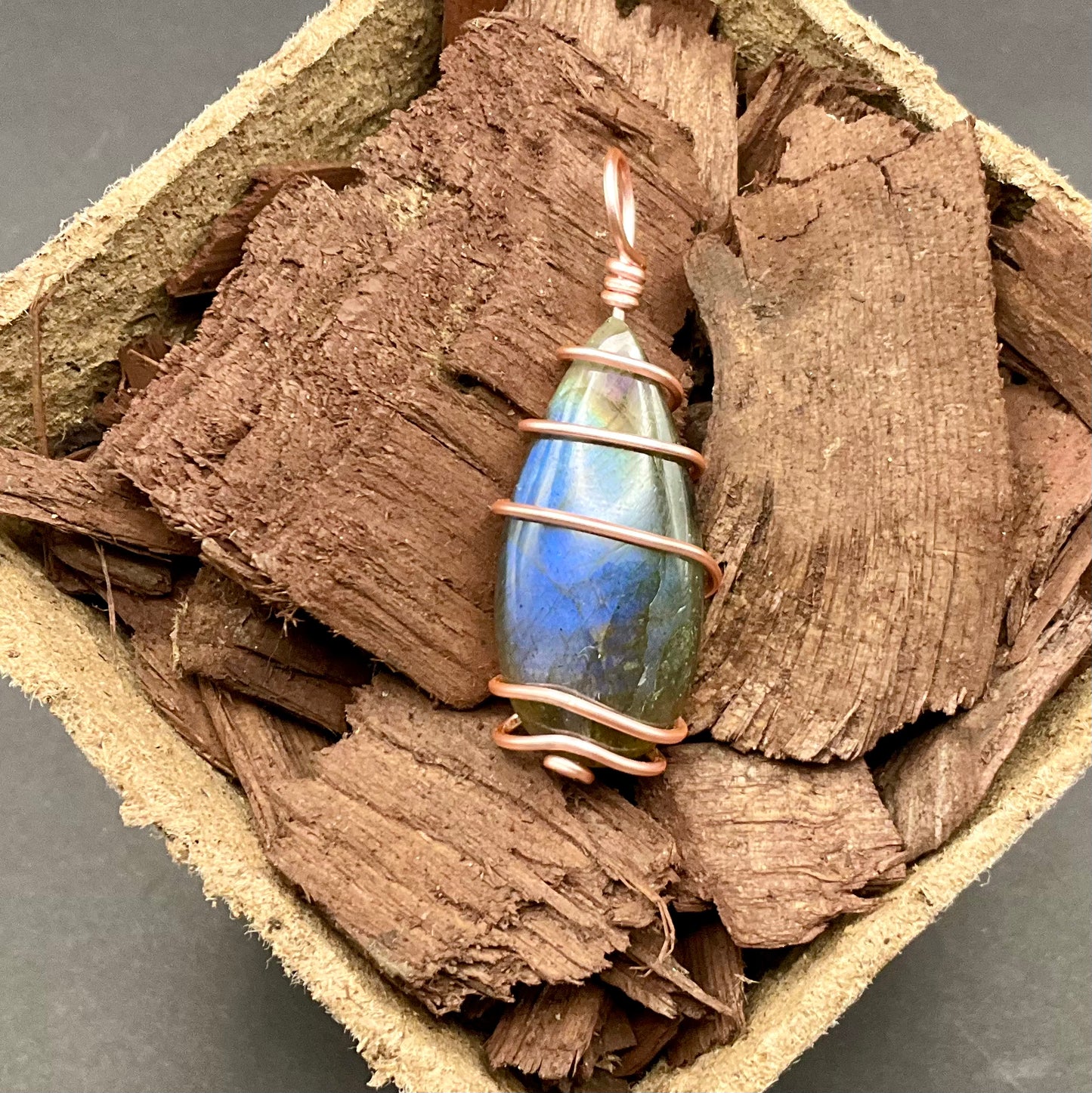 Labradorite Pendant #09 Wire Wrapped