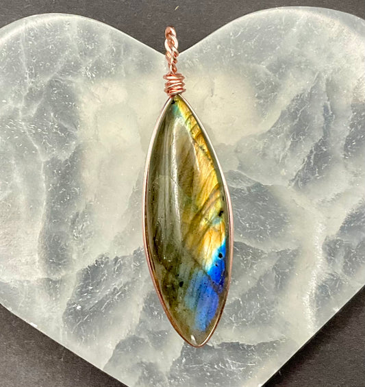 Labradorite Pendant #08 Wire Wrapped