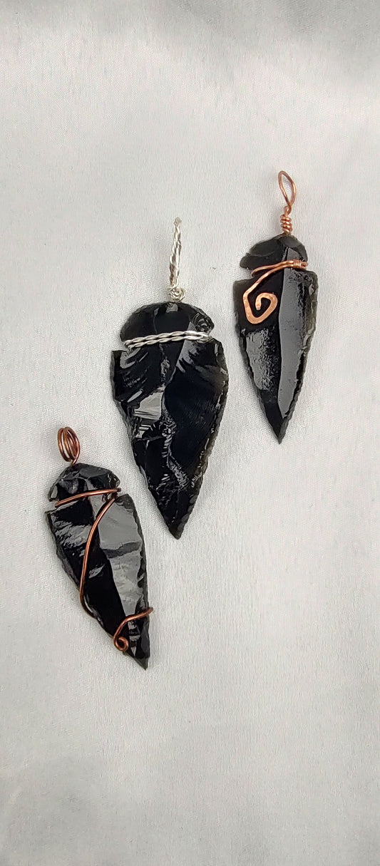 Obsidian Pendant Arrowhead