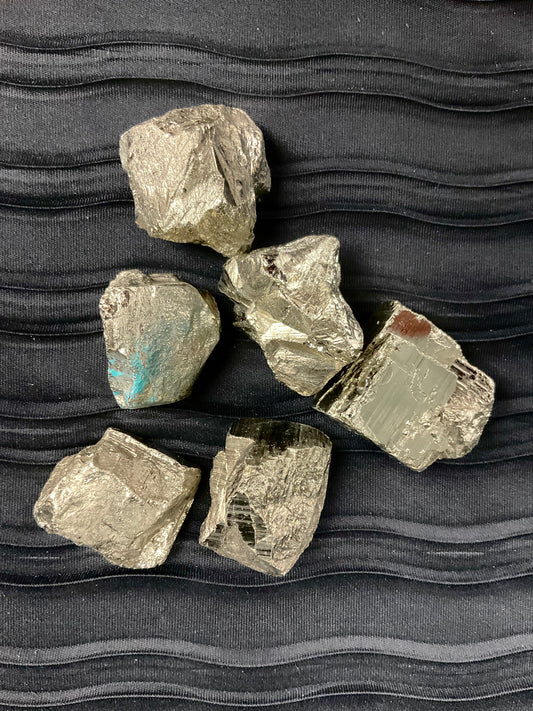 Pyrite Hedro Small Nuggets