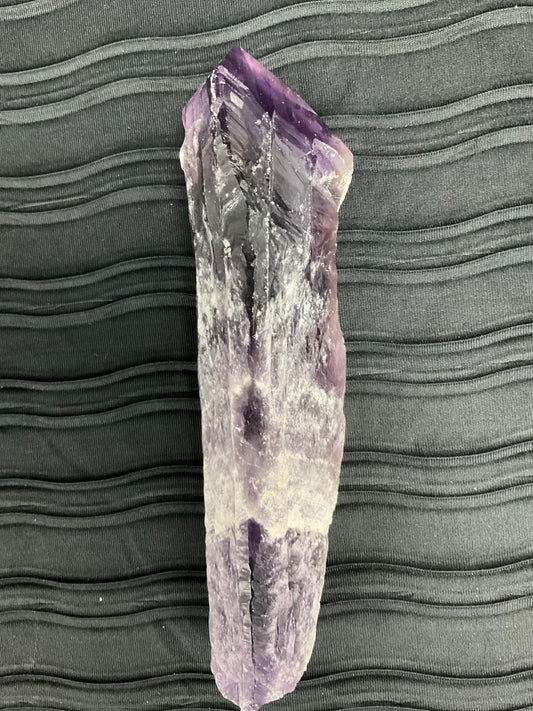 Amethyst Dragon Tooth #09